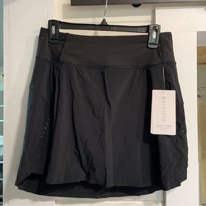 NWT Athleta Run With It 16” Skort